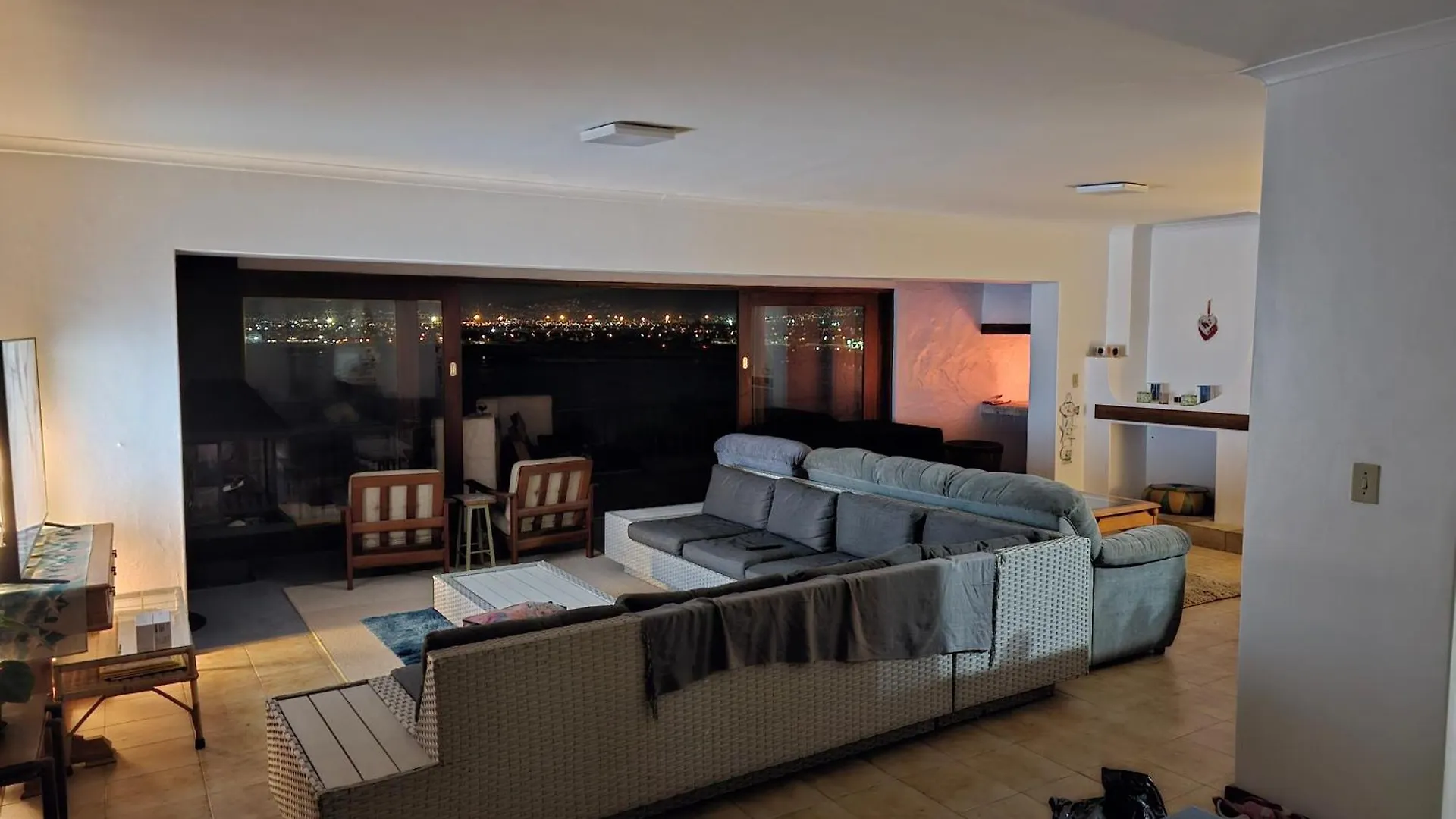 La Isla Bonita Bed and Breakfast Κέιπ Τάουν 0*,  Νότια Αφρική