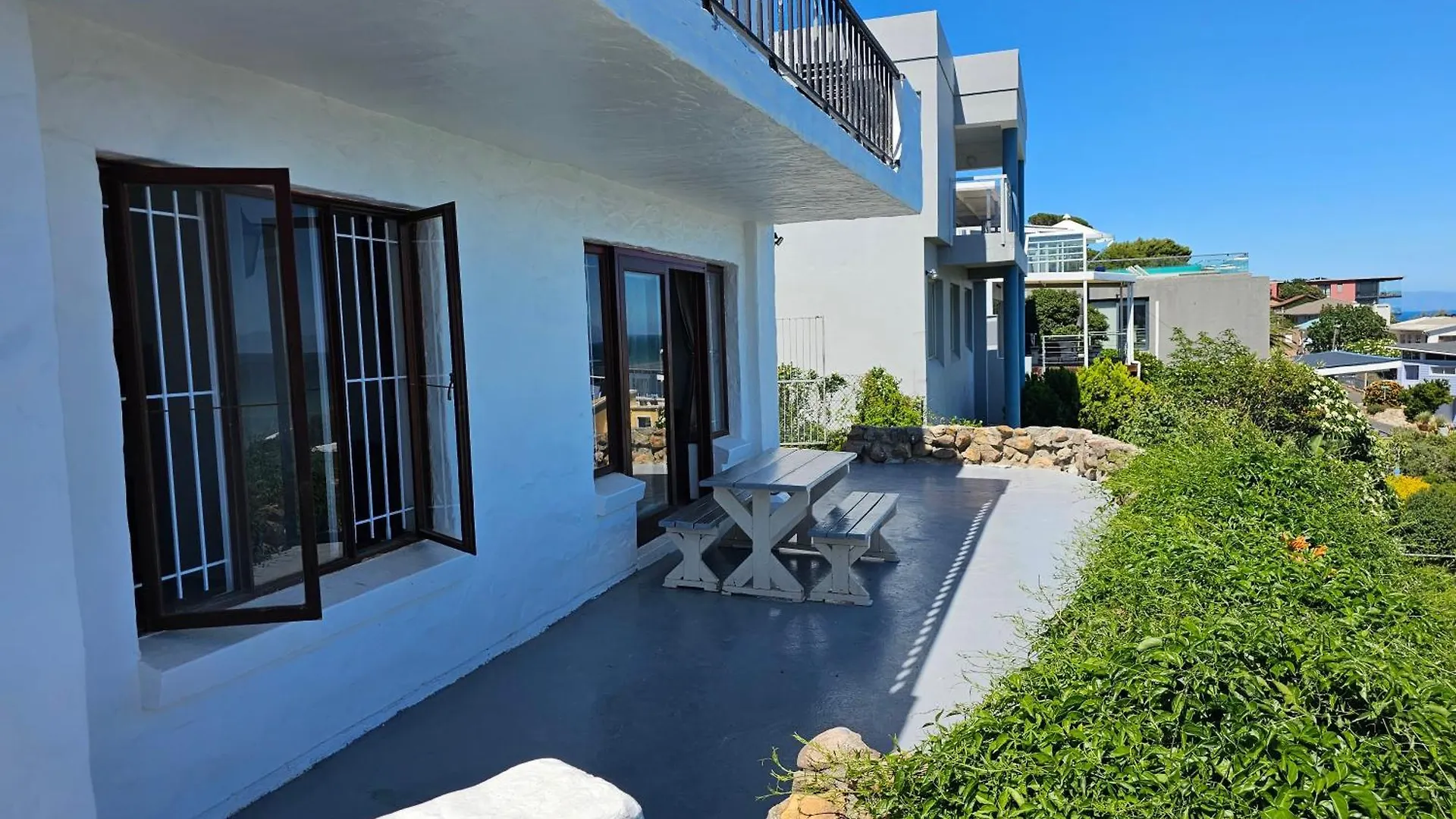 La Isla Bonita Bed and Breakfast Κέιπ Τάουν