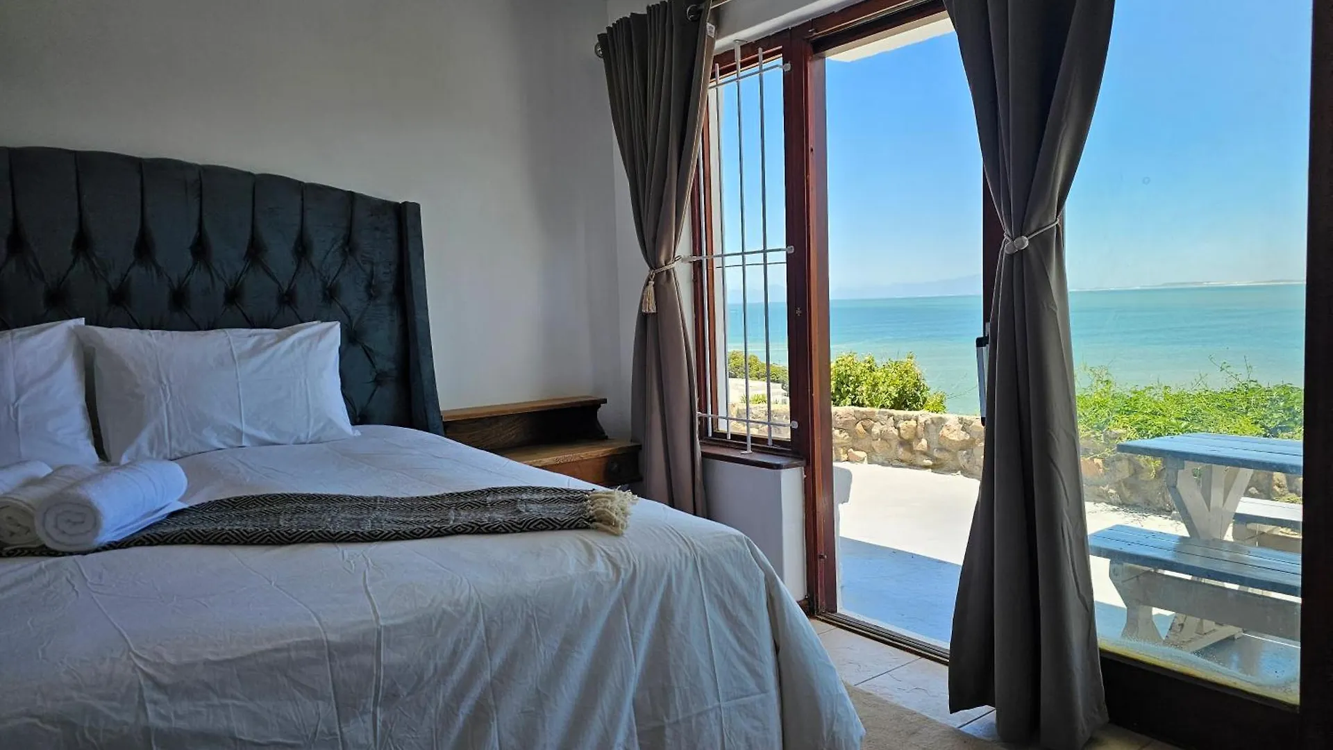 La Isla Bonita Bed and Breakfast Κέιπ Τάουν 0*,